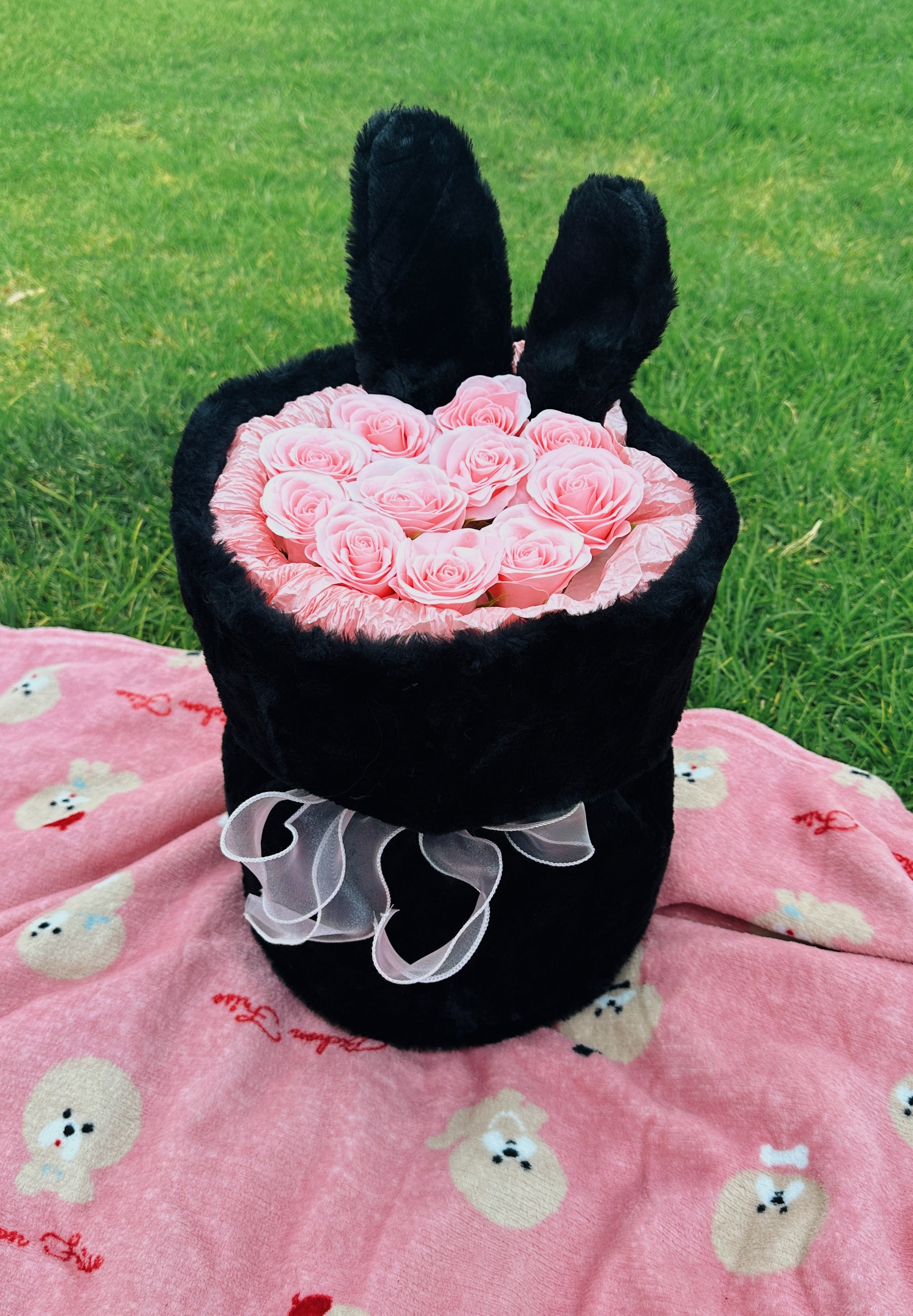 The Hare (L)
