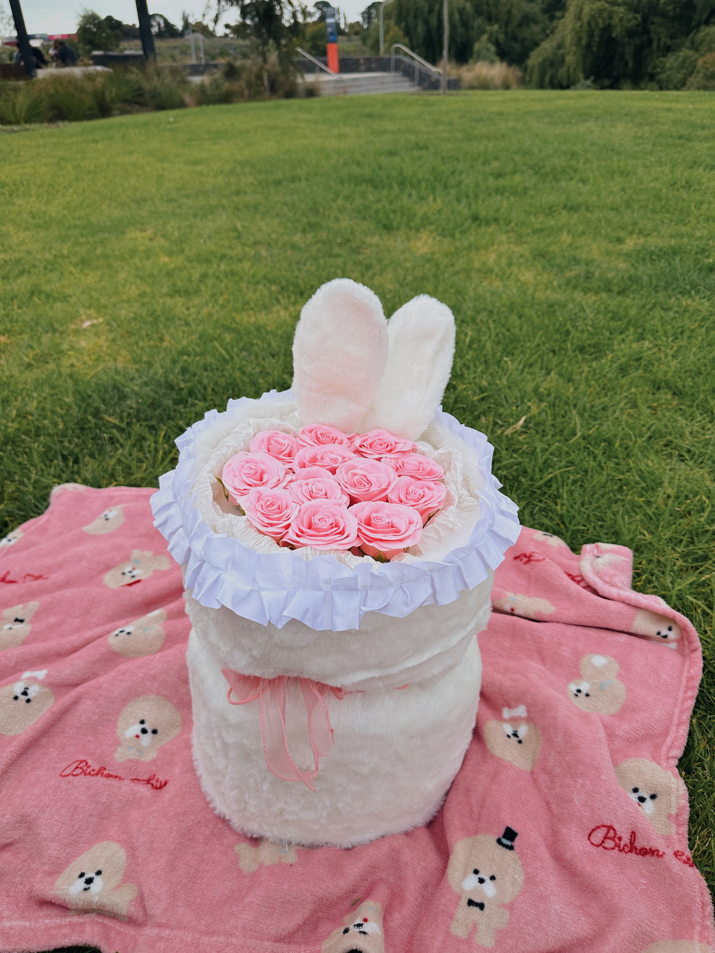 The Hare (L)
